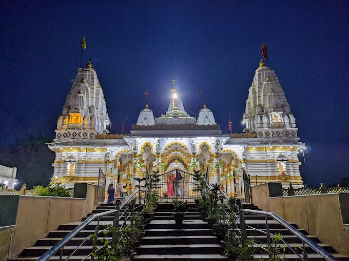 shree radhe krishna dwarkadhish temple naini chapra